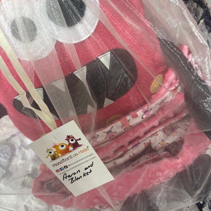 Aaron & Blanket Bundle